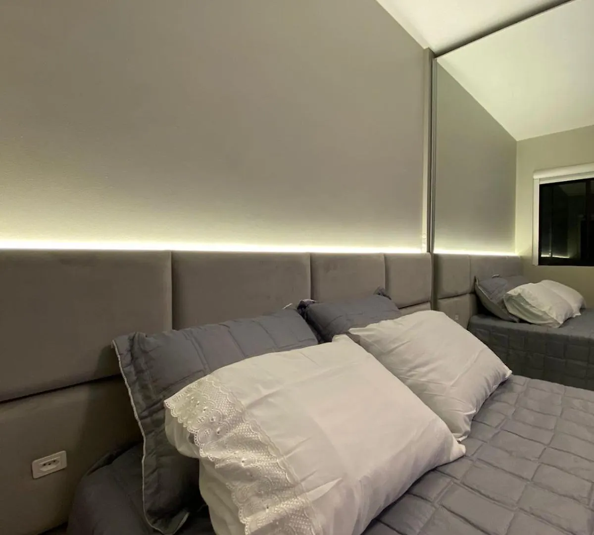 Excelente Ap Pe Na Areia Vista Mar Apartment Balneario Camboriu Brazil