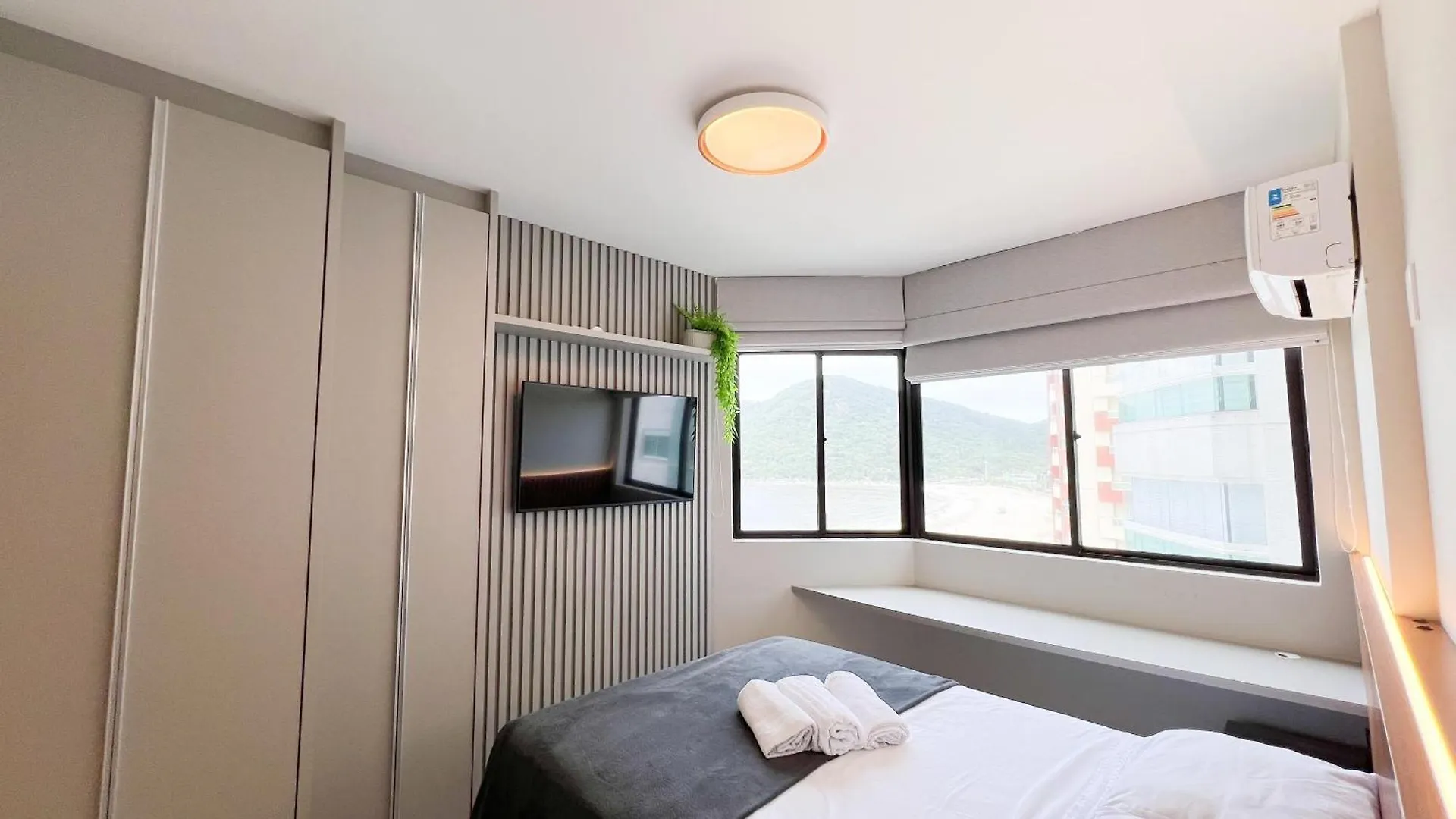 Excelente Ap Pe Na Areia Vista Mar Apartment Balneario Camboriu Brazil